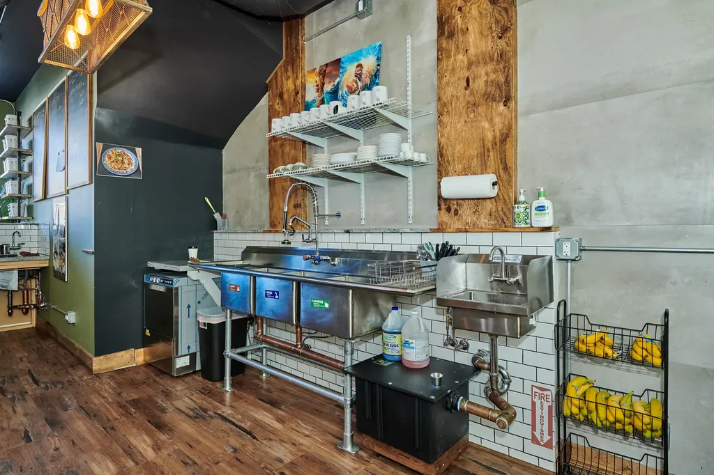 2607 West Peterson Avenue Chicago IL 60659