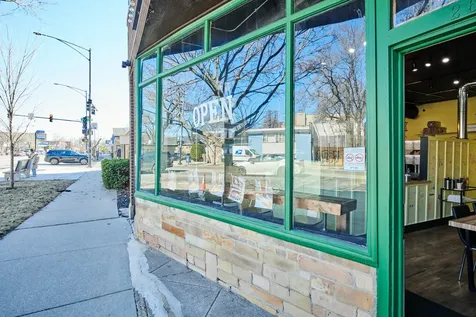 2607 West Peterson Avenue Chicago IL 60659