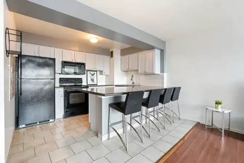 6030 North Sheridan Road Chicago IL 60660