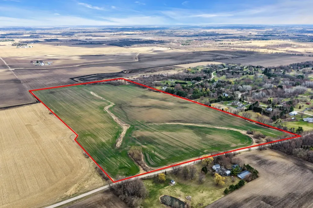 000 Mccauley Road Woodstock IL 60098