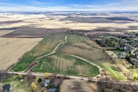 000 Mccauley Road Woodstock IL 60098