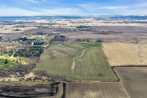 000 Mccauley Road Woodstock IL 60098
