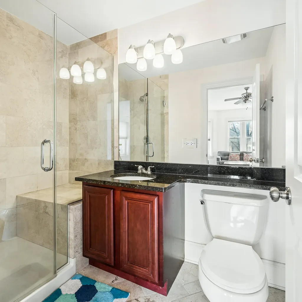 2656 West Lunt Avenue Chicago IL 60645