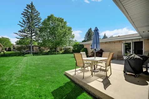 1501 Carson Court Homewood IL 60430