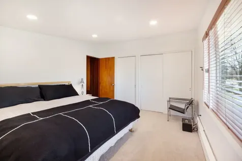 51 Wilcox Avenue Elgin IL 60123