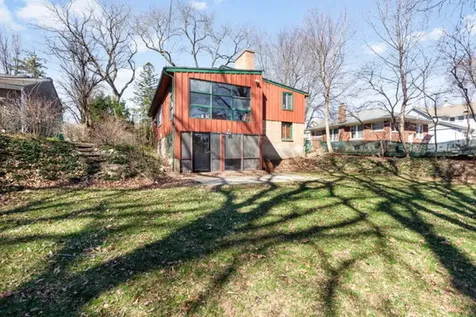 51 Wilcox Avenue Elgin IL 60123