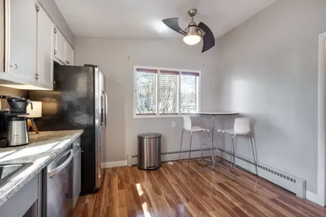 51 Wilcox Avenue Elgin IL 60123