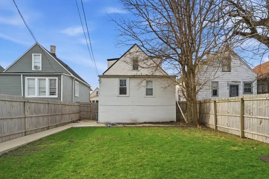 1414 West 73rd Place Chicago IL 60636
