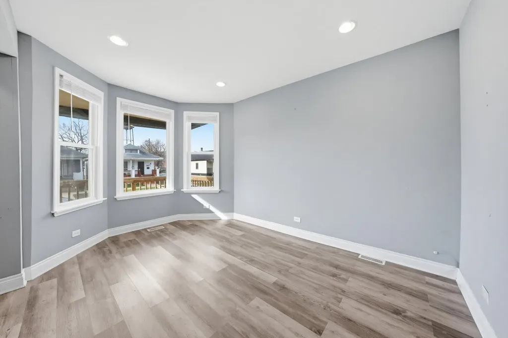 1414 West 73rd Place Chicago IL 60636