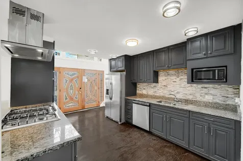 18842 Morgan Street Homewood IL 60430