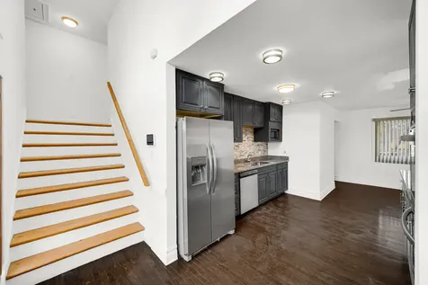 18842 Morgan Street Homewood IL 60430