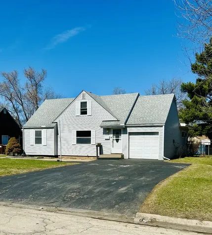 710 Sheridan Drive Loves Park IL 61111
