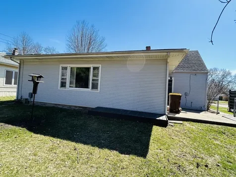 710 Sheridan Drive Loves Park IL 61111