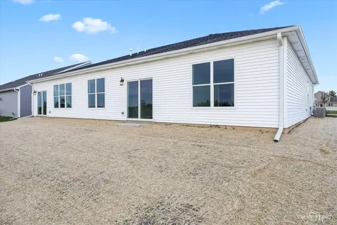523 S Preston Street Cortland IL 60112