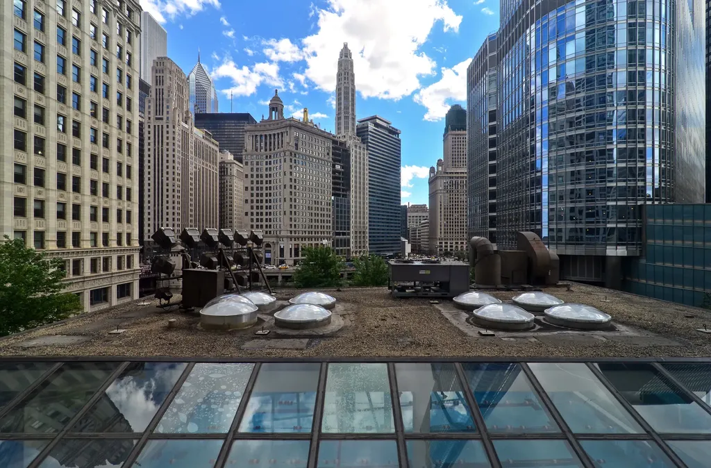 405 North Wabash Avenue Chicago IL 60611