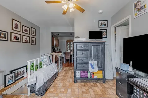 2919 South Keeley Street Chicago IL 60608
