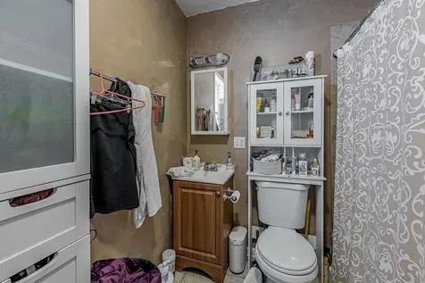 2919 South Keeley Street Chicago IL 60608