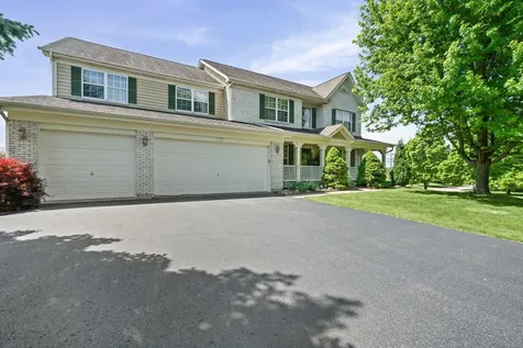 529 Nunda Trail Crystal Lake IL 60012