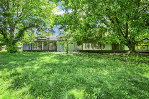 3406 South Persimmon Circle Urbana IL 61802