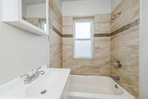 1506 East 67th Street Chicago IL 60637