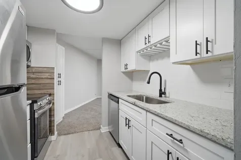 1 Renaissance Place Palatine IL 60067