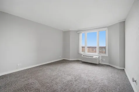 1 Renaissance Place Palatine IL 60067
