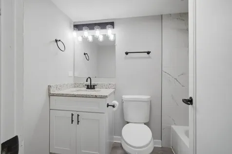 1 Renaissance Place Palatine IL 60067