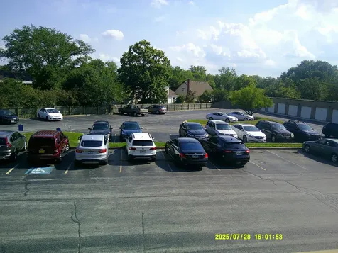 5 East Carriageway Drive Hazel Crest IL 60429