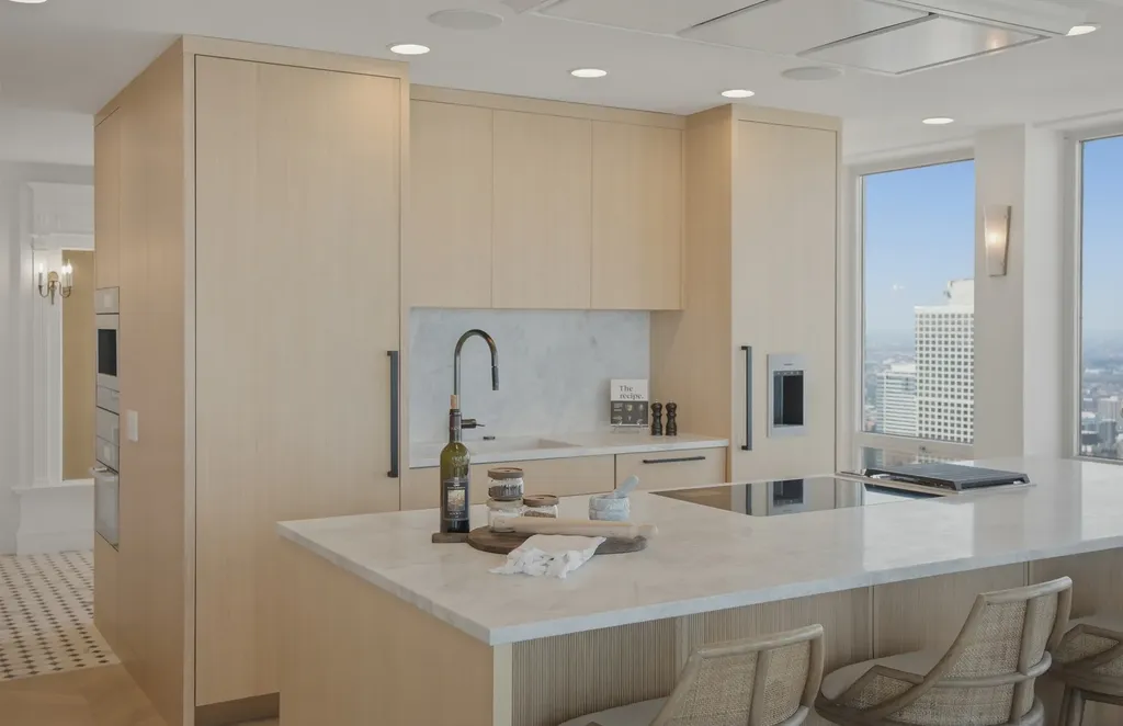 111 East Chestnut Street Chicago IL 60611