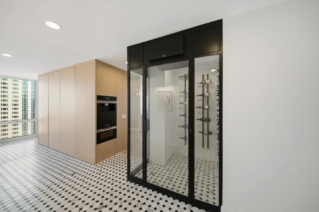 111 East Chestnut Street Chicago IL 60611