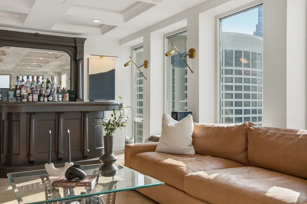 111 East Chestnut Street Chicago IL 60611