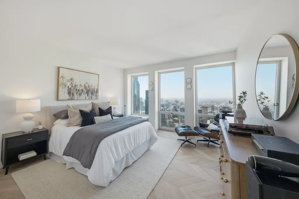 111 East Chestnut Street Chicago IL 60611