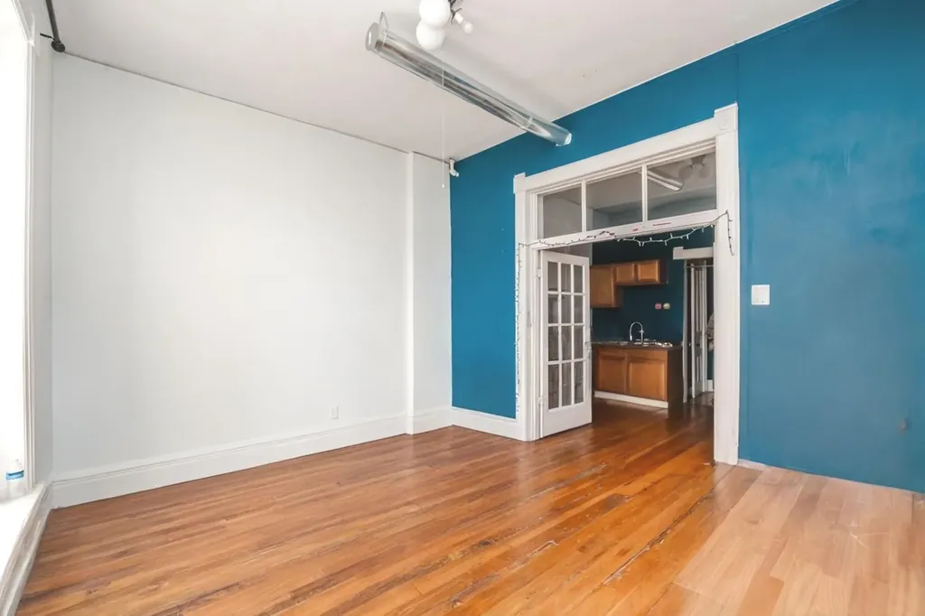1136 North Milwaukee Avenue Chicago IL 60642