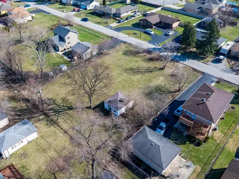 7740-7744 Banks Street Justice IL 60458