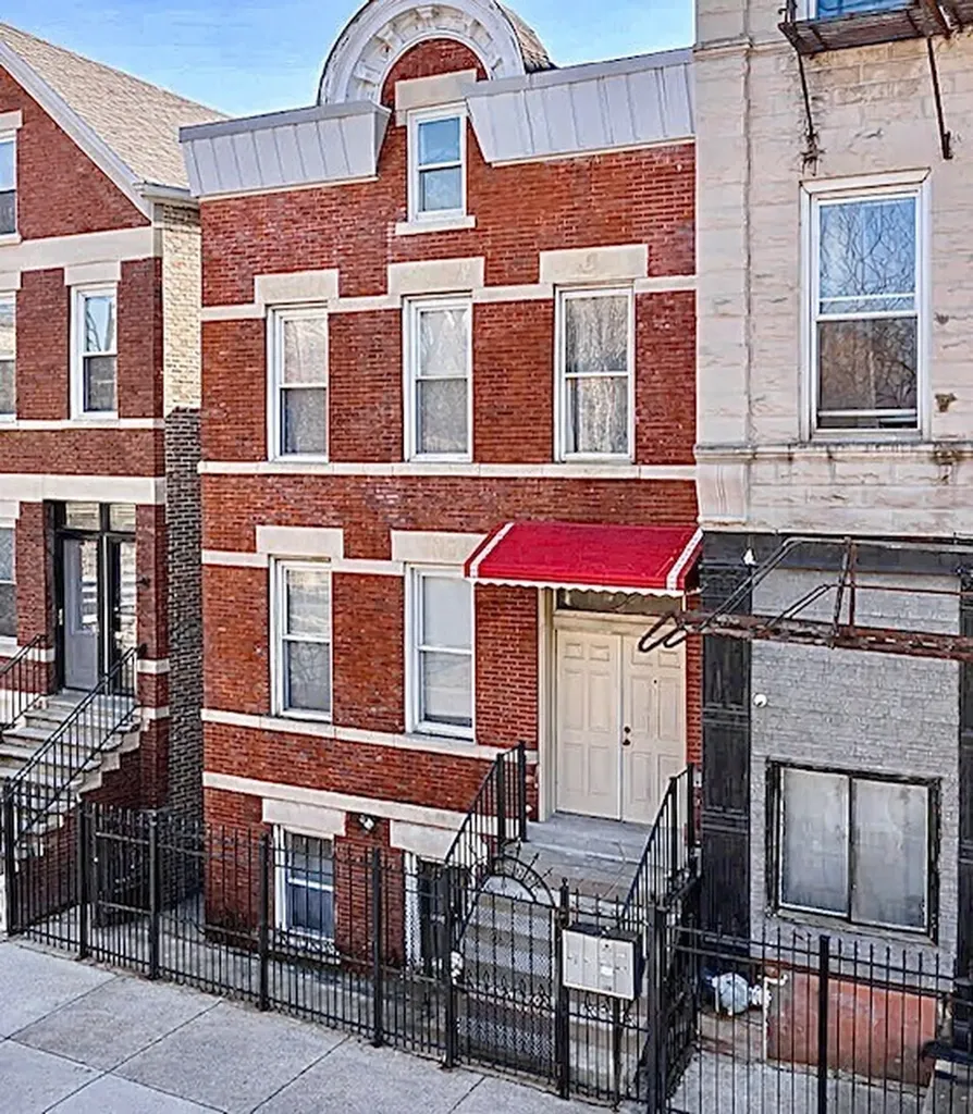 1527 West 18th Place Chicago IL 60608