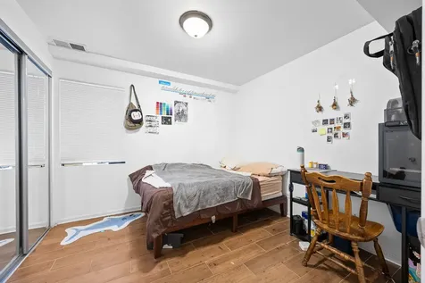 1527 West 18th Place Chicago IL 60608