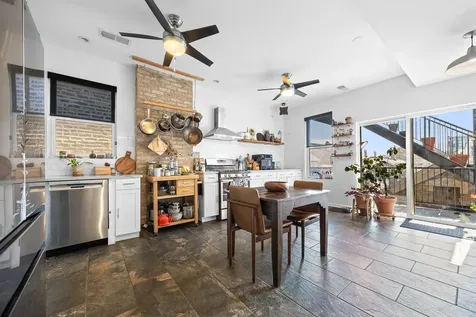 1527 West 18th Place Chicago IL 60608