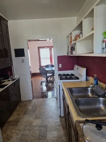 904 17TH Avenue Rockford IL 61104