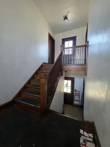 904 17TH Avenue Rockford IL 61104