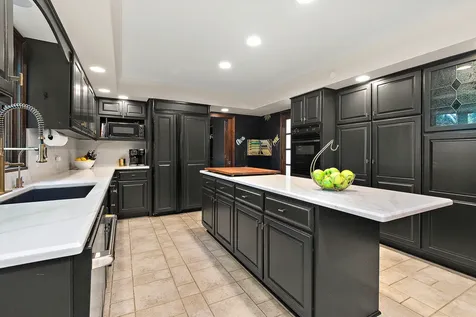 515 Aberdeen Road Frankfort IL 60423