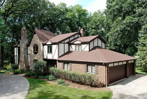 515 Aberdeen Road Frankfort IL 60423