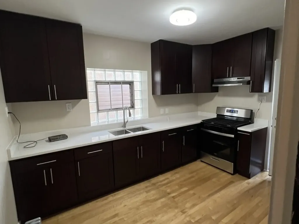 6636 South Marquette Drive Chicago IL 60637
