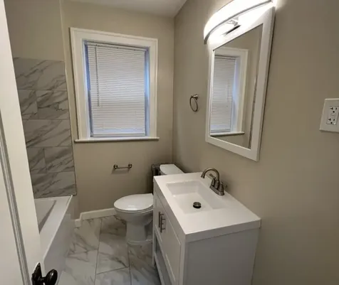 6636 South Marquette Drive Chicago IL 60637