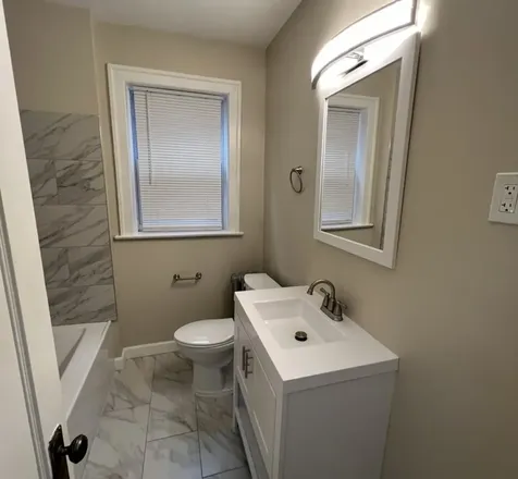 6636 South Marquette Drive Chicago IL 60637