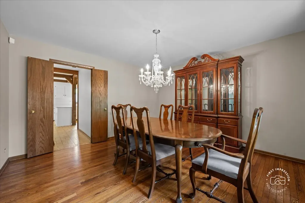1101 West Bauer Road Naperville IL 60563