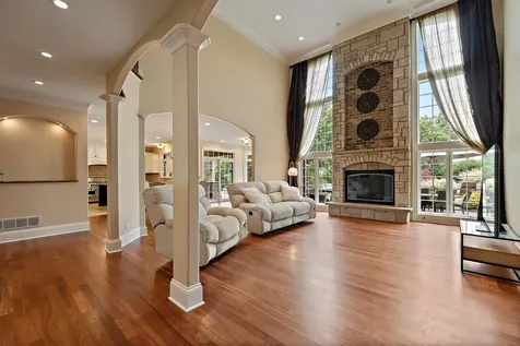 17949 South Crystal Lake Drive Mokena IL 60448