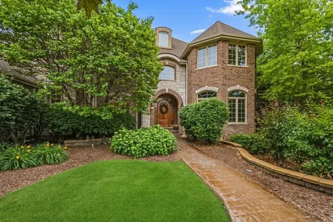 17949 South Crystal Lake Drive Mokena IL 60448