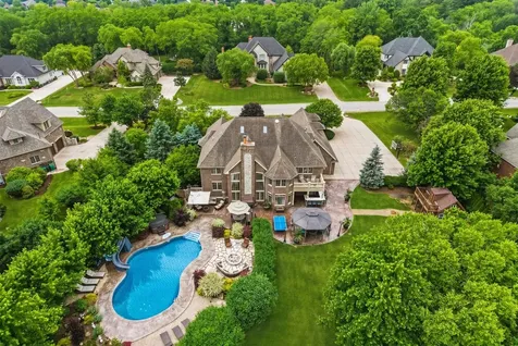 17949 South Crystal Lake Drive Mokena IL 60448