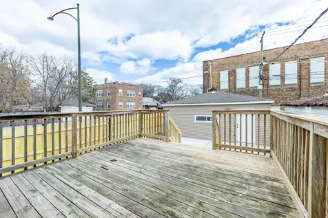 7601 South Rhodes Avenue Chicago IL 60619
