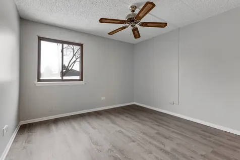 433 Cavalier Court West Dundee IL 60118